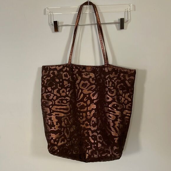 CARLOS FALCI Metallic Bronze Leopard print suede tote - Picture 4 of 8